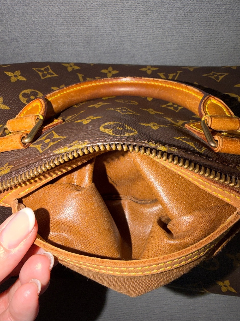 Louis Vuitton Brown Monogram Speedy 30 - Picture 14 of 16